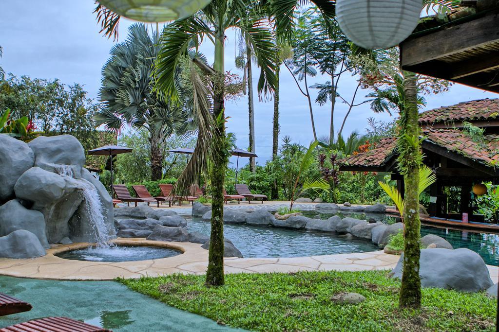 Hotel Mountain Paradise La Fortuna Exterior photo