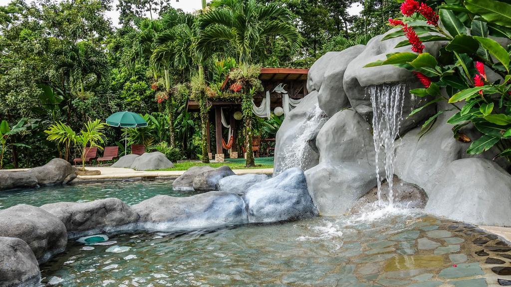 Hotel Mountain Paradise La Fortuna Exterior photo